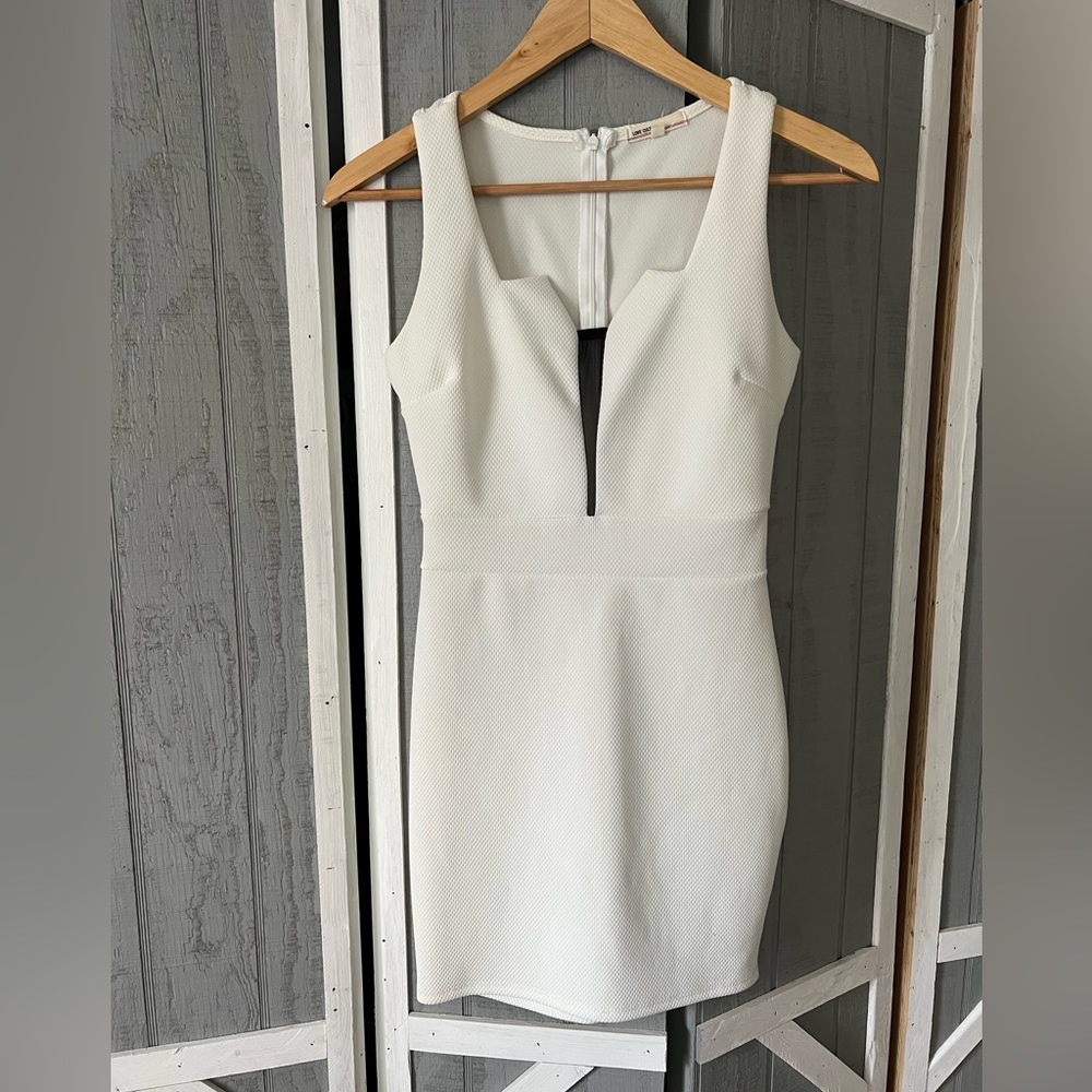 Love Culture White Sleeveless Bodycon Mini Dress
